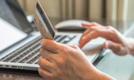 Karty Citi Handlowy – sprawdź ofertę kart kredytowych, debetowych i wielowalutowych Citi