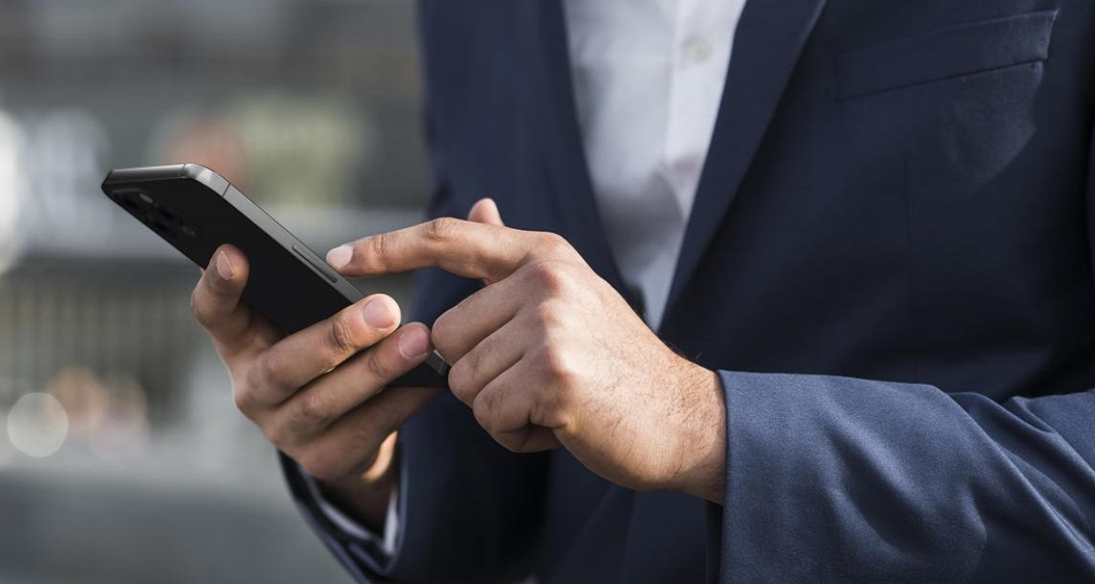 Koniec z biurokracją dla firm. Nowe funkcje e-Urzędu Skarbowego zrewolucjonizują rozliczenia