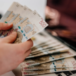 PKO BP uderza z gigantyczną ofertą! Nawet 3470 zł zysku z lokaty, ale uwaga na kruczki