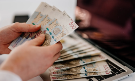 PKO BP uderza z gigantyczną ofertą! Nawet 3470 zł zysku z lokaty, ale uwaga na kruczki