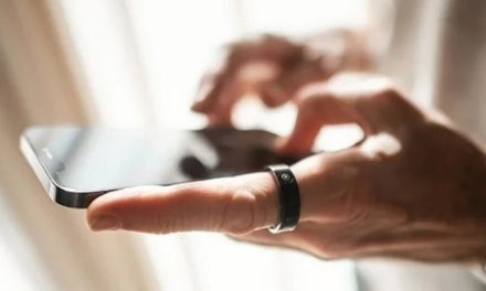Płatność obrączką w Erste Bank Polska. Zostaw portfel i telefon w domu