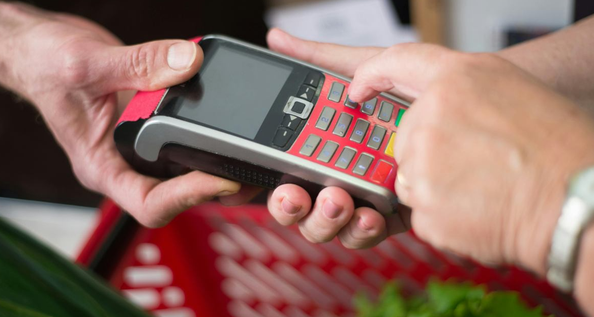 Wyścig po 500 zł od UniCredit: Nowa promocja z drastycznym limitem wniosków