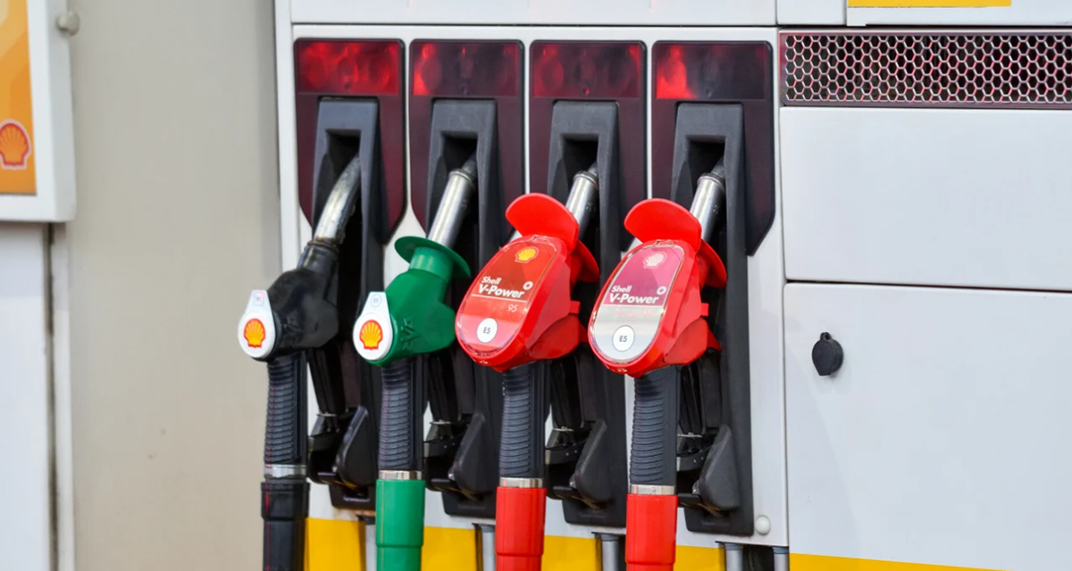 Diesel przebija 7,50 zł. Rząd tnie VAT na paliwo, ale kierowców czeka brutalne przebudzenie