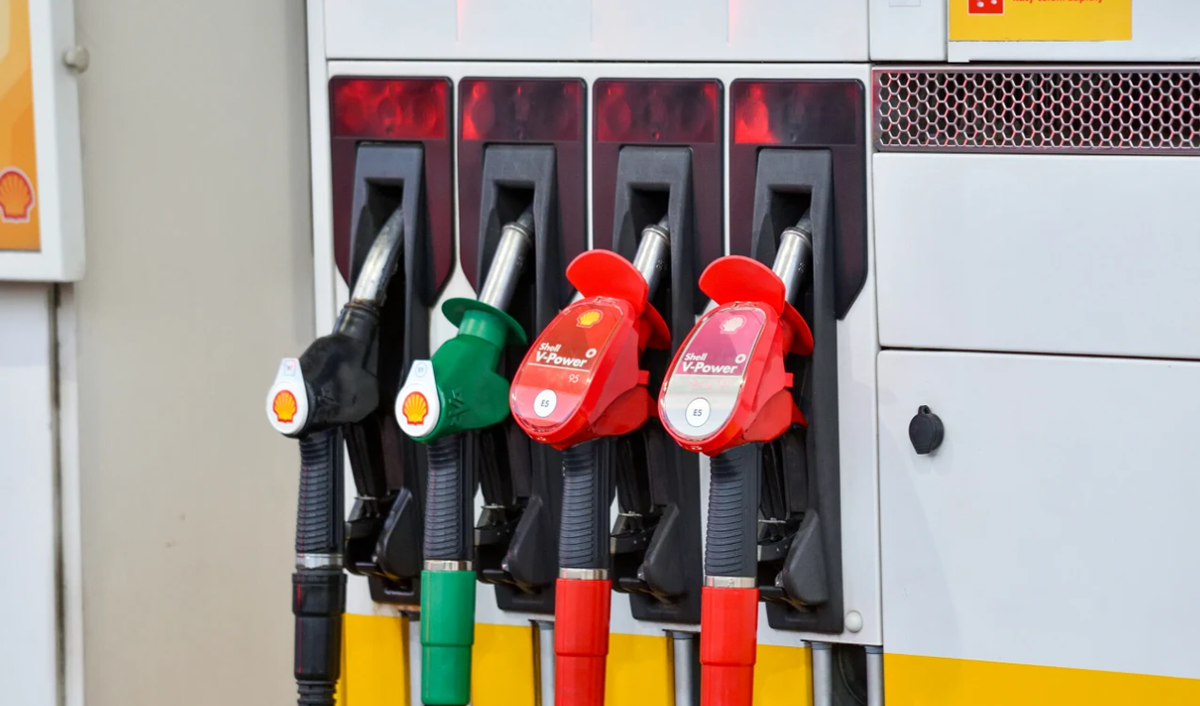 Diesel przebija 7,50 zł. Rząd tnie VAT na paliwo, ale kierowców czeka brutalne przebudzenie