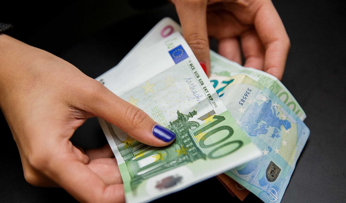 Gotówka przetrwa w strefie euro? Europejski Bank Centralny podał szokujące liczby