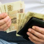 GUS pokazał budżety Polaków. 3500 zł dochodu i 2015 zł wydatków miesięcznie na osobę