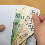 Prezenty z komunii i wesela 2026. Kiedy trzeba zgłosić darowiznę?
