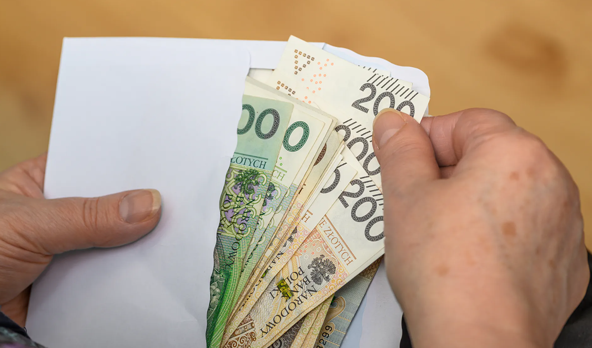 Prezenty z komunii i wesela 2026. Kiedy trzeba zgłosić darowiznę?