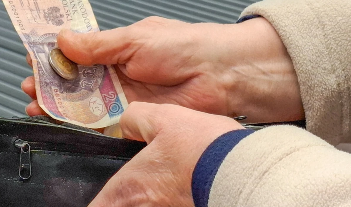 Zwrot podatku z 13. i 14. emerytury. 385 zł? Sprawdziliśmy wyliczenia