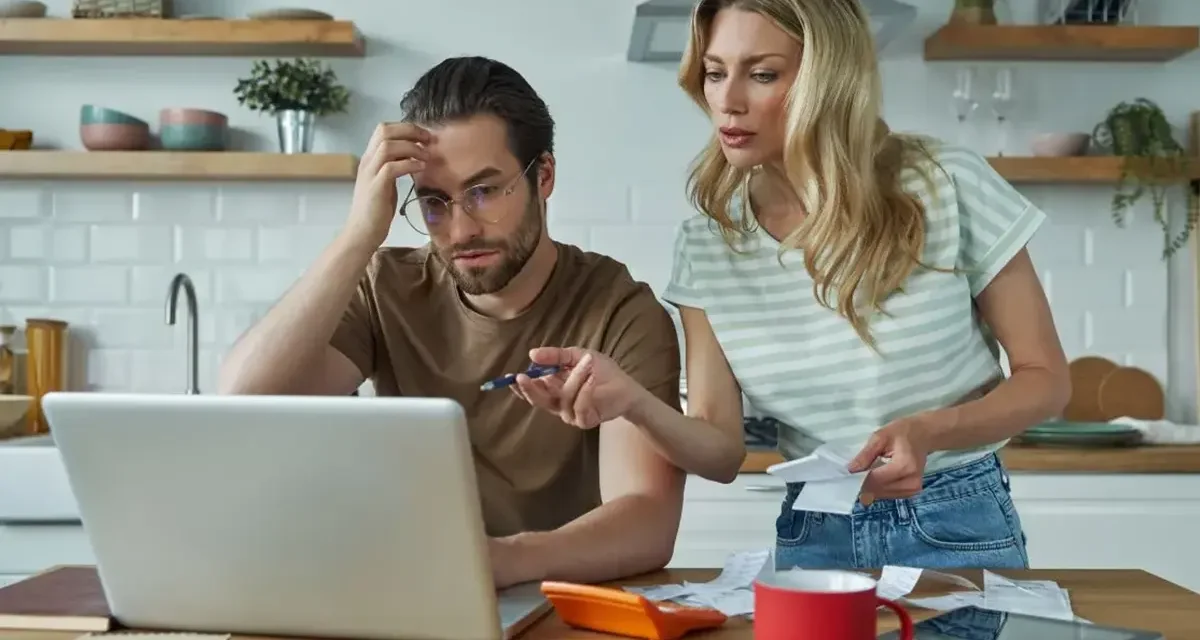 Kuki, Finbo i Oros: dlaczego płatny Raport FinTech nie gwarantował odroczenia pożyczki?