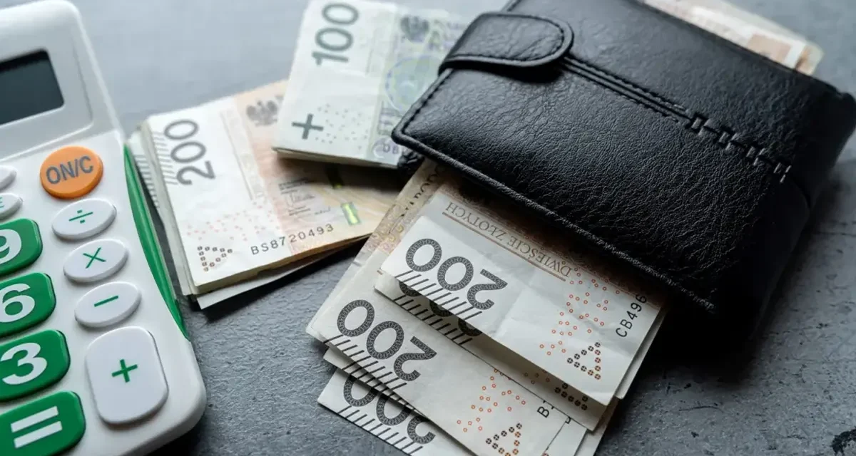 Progi PIT 2027: osiem poprawek komisji Senatu. Co z limitem 130 tys. zł i waloryzacją?
