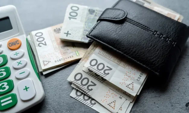 Progi PIT 2027: osiem poprawek komisji Senatu. Co z limitem 130 tys. zł i waloryzacją?