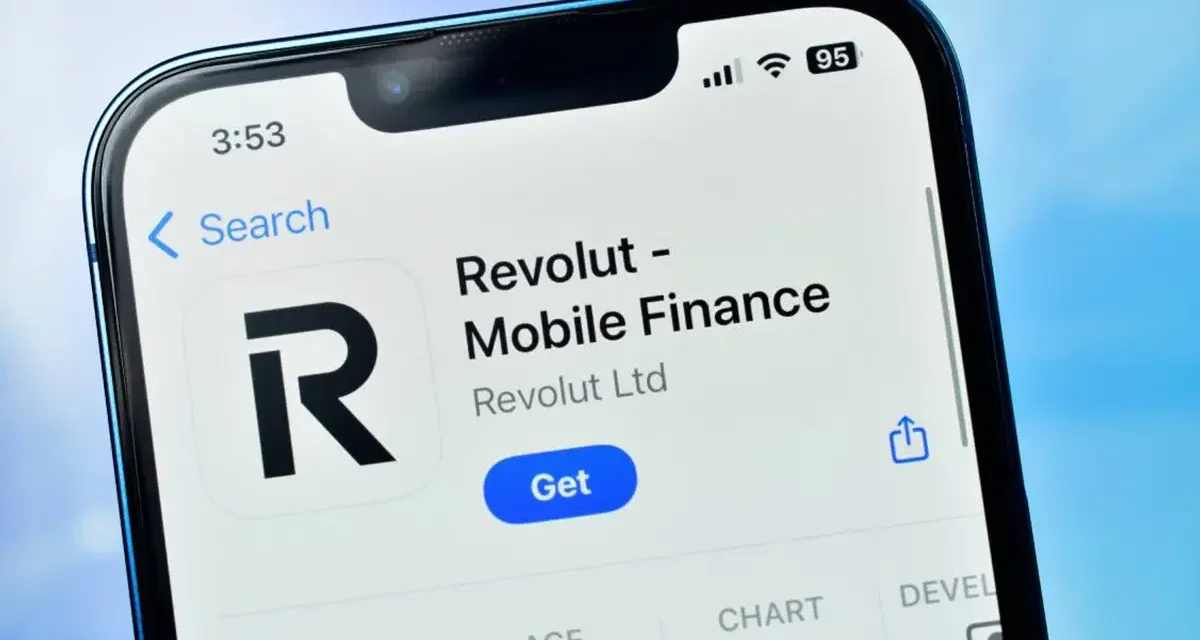 Revolut po awarii 20 października: status usług i co sprawdzić przy niedokończonej transakcji