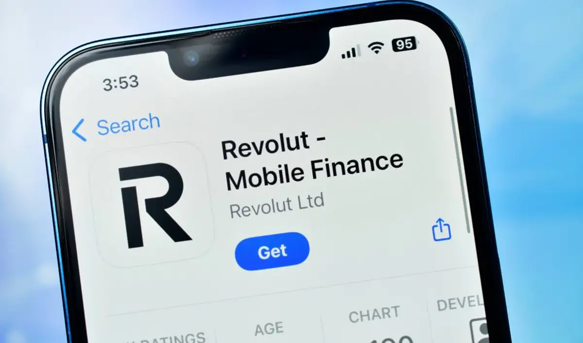 Revolut po awarii 20 października: status usług i co sprawdzić przy niedokończonej transakcji
